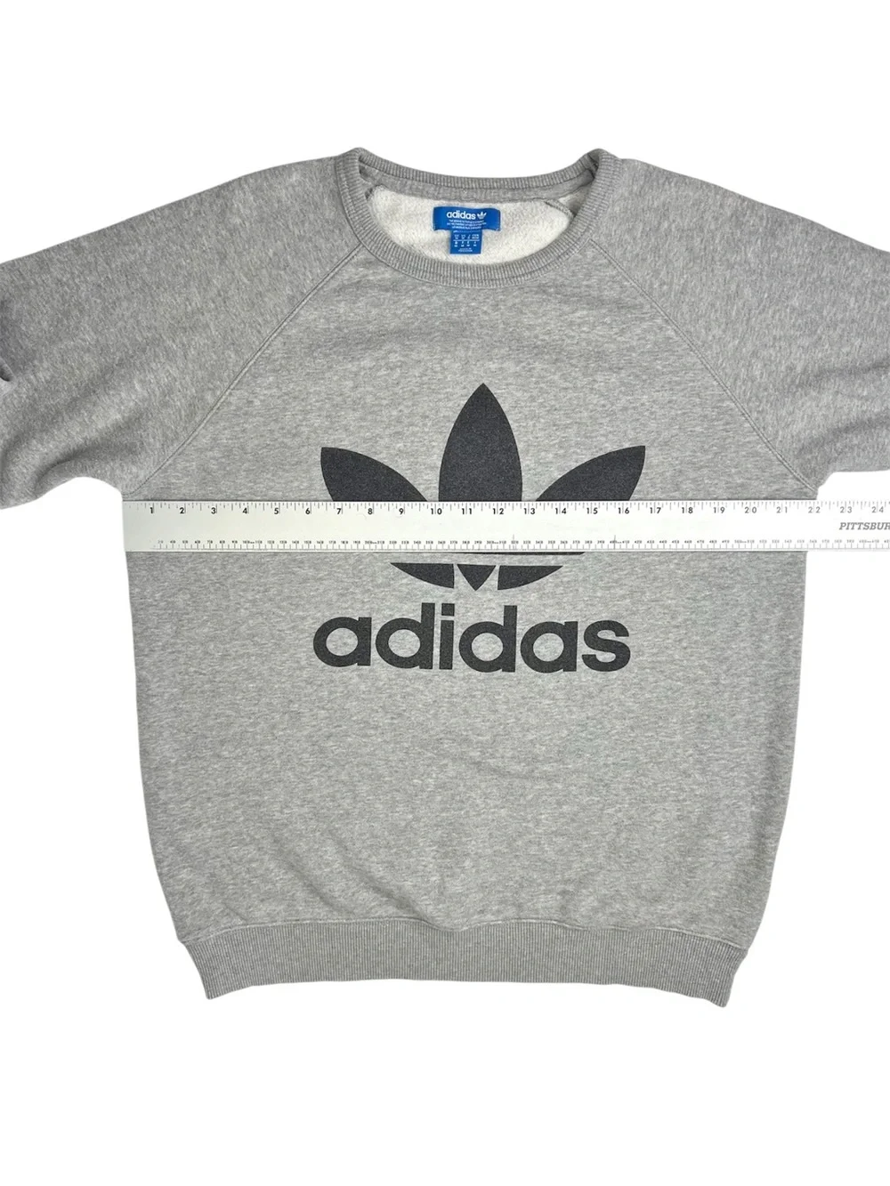 Adidas‎ Originals Trefoil Crewneck Heather Grey Pullover Sweatshirt Size Medium